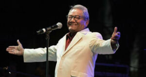 Un cumpleaños sin precauciones: el error de Armando Manzanero que terminó contagiándolo de COVID-19