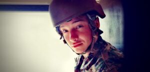 Benjamín Barrera: El primer hombre trans en ser admitido por las FF.AA.