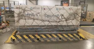 Argentina aprobó el uso de la vacuna Sputnik V durante el viaje de las primeras dosis