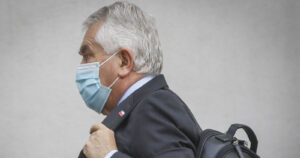 Ministro Paris felicitó a Izkia Siches tras ganar las elecciones en el Colegio Médico