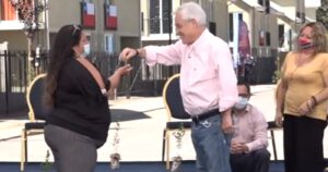 Juzgado de Garantía acoge querella contra Piñera por sacarse la mascarilla durante acto en Los Andes