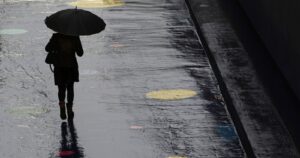 Declaran alerta temprana preventiva en la Región Metropolitana por sistema frontal