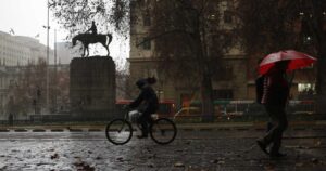 Enel implementa plan preventivo por lluvias en la Región Metropolitana