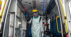 Brote de COVID-19 en hogar de ancianos en Valdivia deja tres fallecidos