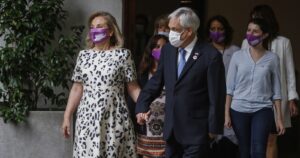 Presidente Piñera y Cecilia Morel entran a cuarentena por contacto estrecho con caso de COVID-19
