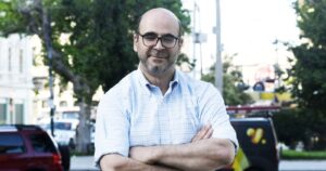 Comunes buscará impulsar la candidatura presidencial de Fernando Atria