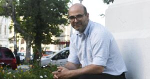 Fernando Atria descarta candidatura presidencial por el Frente Amplio