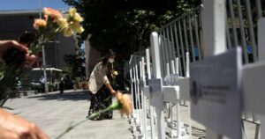 Defunciones inscritas en 2020 subieron 14,7%