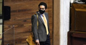 Briones y leve mejoría del Imacec: 