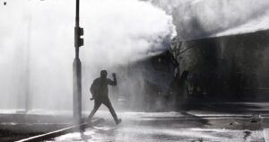 Protestas en Plaza Italia en conmemoración de asesinato de Matías Catrileo