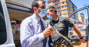 Ministro Rodrigo Delgado llegó a La Araucanía tras muerte de agricultor y PDI