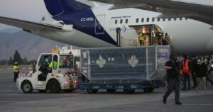 Llegaron a Chile 88 mil nuevas dosis de la vacuna contra el coronavirus de Pfizer y BioNTech