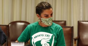 Diputada Orsini cree que Florcita Alarcón 