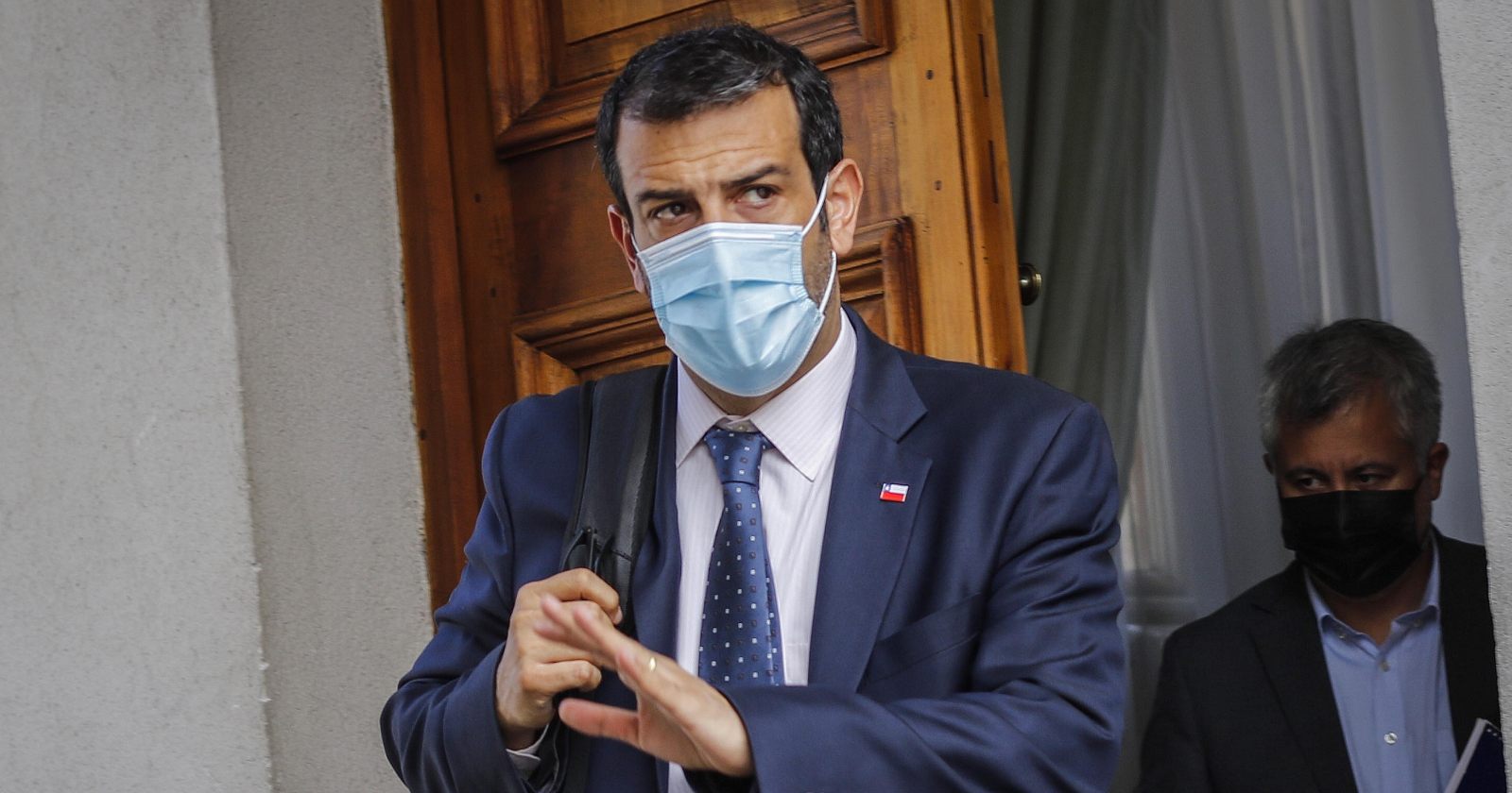 trabajos detenidos fiestas clandestinas