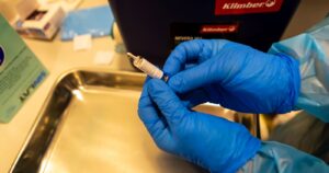 Gobierno aseguró que este miércoles llegarán 44 mil dosis de la vacuna de Pfizer