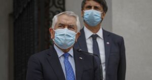 Paris confirmó que vacuna de Sinovac no incluirá a mayores de 60 años