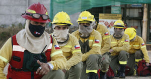 Empresas forestales y CONAF trabajan juntos para combatir compleja temporada de incendios