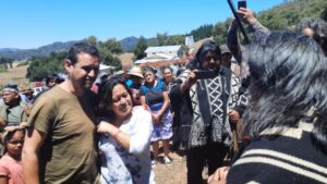 Temucuicui: hermano de PDI muerto se reúne con padre de Camilo Catrillanca