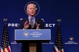 Joe Biden acusa a Trump de 
