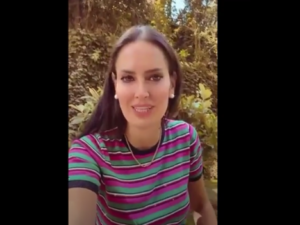 Adriana Barrientos en picada contra el PC por intentar bajar su candidatura