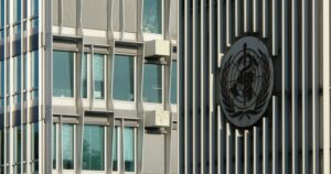 Investigación a la OMS concluye que el organismo es débil para lidiar con pandemias