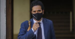 Encuesta Cadem: aprobación de ministro Briones aumentó 9 puntos ante posible candidatura presidencial