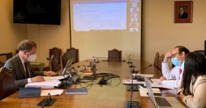 Comisión de Gobierno Interior aprueba el voto anticipado y La Moneda hace reserva de constitucionalidad