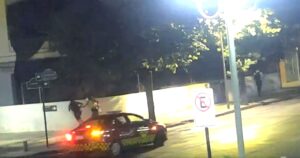 VIDEO - Asistentes a fiesta clandestina de Las Condes huyeron corriendo de los controles