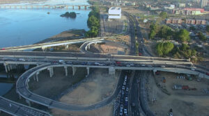 The Economist cita a Chile como ejemplo de inversión en infraestructura