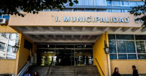 Adulto mayor entró armado a la Municipalidad de Rancagua