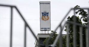 Cómo el Instituto Nacional terminó saliendo del top 100 de los puntajes