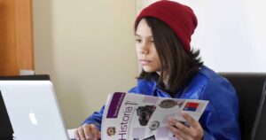 Radiografía Digital 2020: 6 de cada 10 niños considera que las clases a distancia fueron 