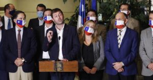 Diputados UDI piden suspender receso legislativo por crisis migratoria en Colchane