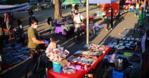 INE: ocupados informales bajaron un 16,2% durante último trimestre