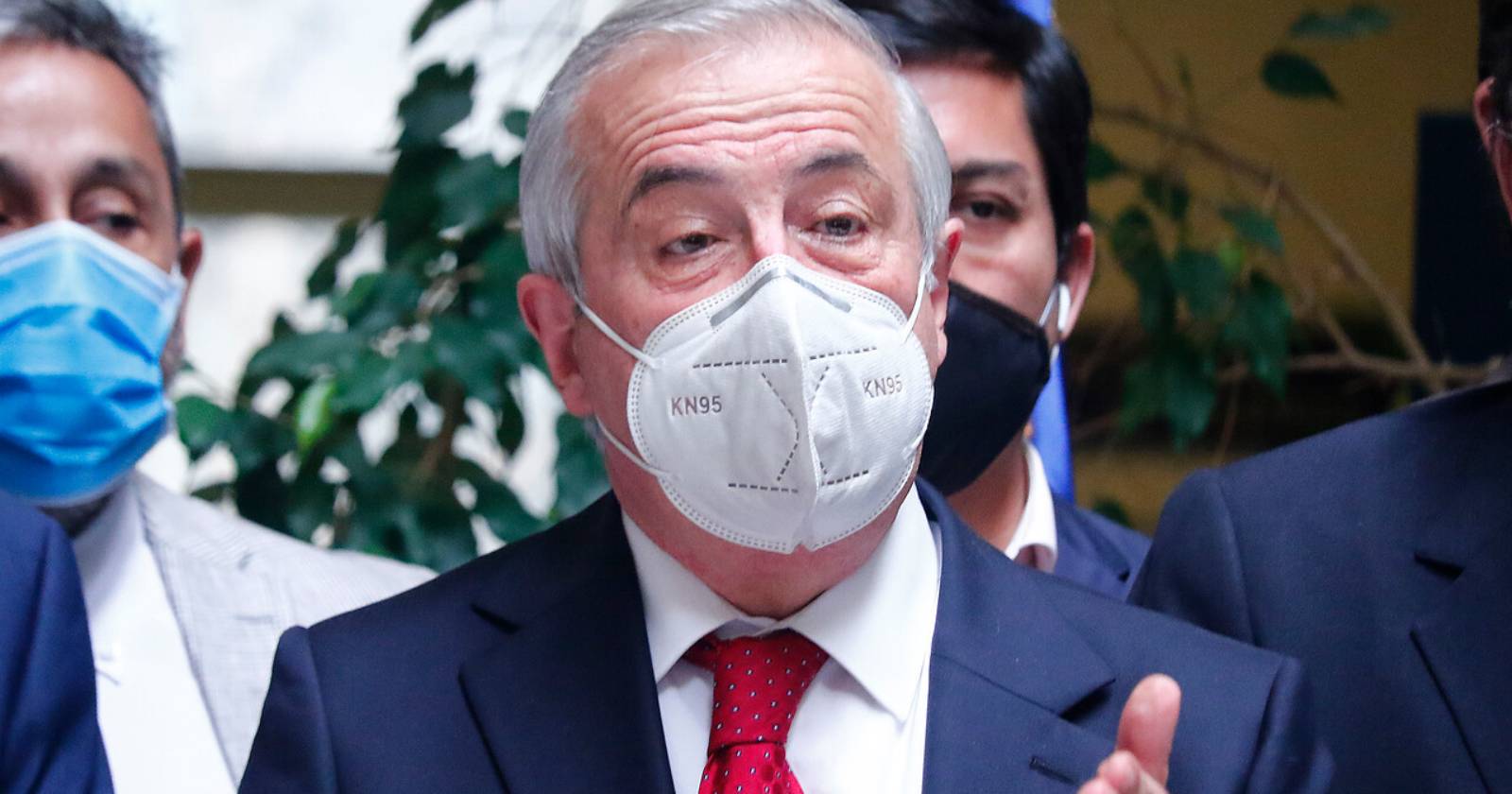 Mañalich vacunación de inmigrantes