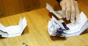 Servel se mostró de acuerdo en desarrollar las elecciones en dos días