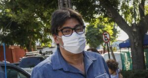 Contraloría oficia a Municipalidad de Recoleta por compra de medicamento ruso Avifavir