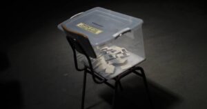 Ocaso o refundación de los partidos políticos