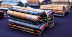 Bajan deudores morosos y monto de sus deudas: casi la mitad debe menos de $300 mil