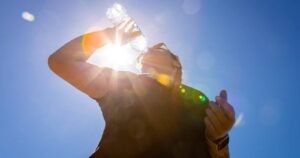 Hasta 35 grados: Meteorología emite aviso por altas temperaturas de Coquimbo a La Araucanía