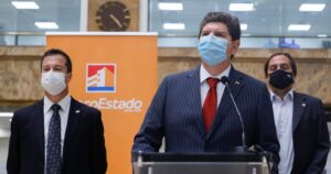 Ministro de Hacienda por Fogape: 