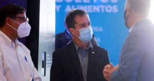 Palacios otra vez dispara contra el Magisterio: 