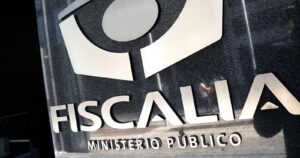 Juzgado de Garantía de Alto Hospicio decreta arraigo nacional para ex fiscal regional imputado por microtráfico