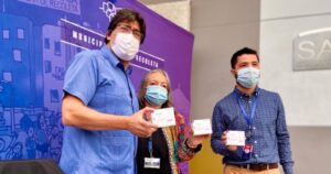 El millonario convenio de Jadue con asociación que preside para importar medicamento ruso