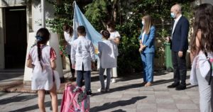 Más de 300 mil alumnos volvieron a clases presenciales en Buenos Aires