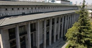 Facultad de Medicina de la U. de Chile respaldó el uso de la vacuna de Sinovac tras dichos de académica