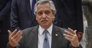 Alberto Fernández tras renuncia de ministro de Salud por 