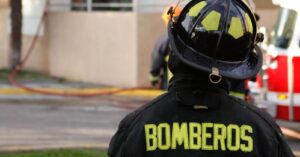 Incendio afectó a un cité durante una fiesta clandestina en Santiago