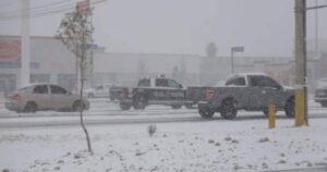 Intensa tormenta invernal afecta a Estados Unidos y deja al menos 15 personas muertas