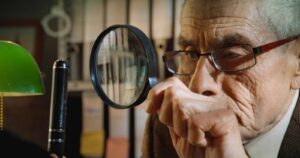 El Agente Topo: documental de Maite Alberdi llegó al catálogo de Netflix